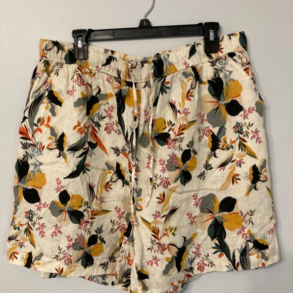 Rachel Zoe Shorts Size 1X PLUS SIZE 100% Linen Elastic Pull On Summer Resort - Picture 3 of 8